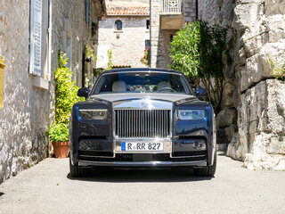 2024 Rolls-Royce Phantom Extended VIII Рестайлинг (Series II), чёрный, 90665696 рублей, вид 3