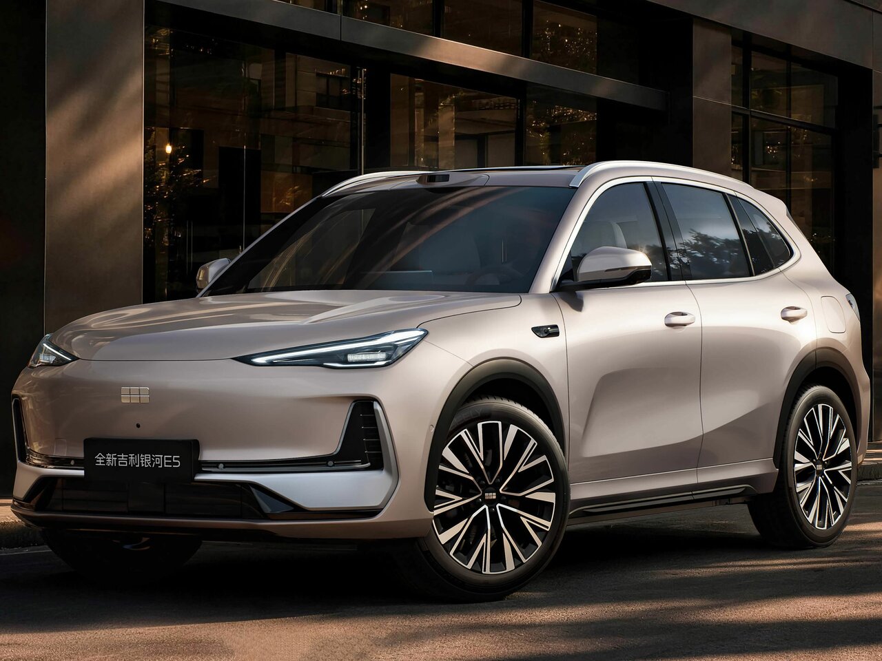 Geely Galaxy E5 Основной вид