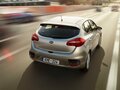 2017 Kia Ceed II Рестайлинг, красный, 1500000 рублей - вид 3