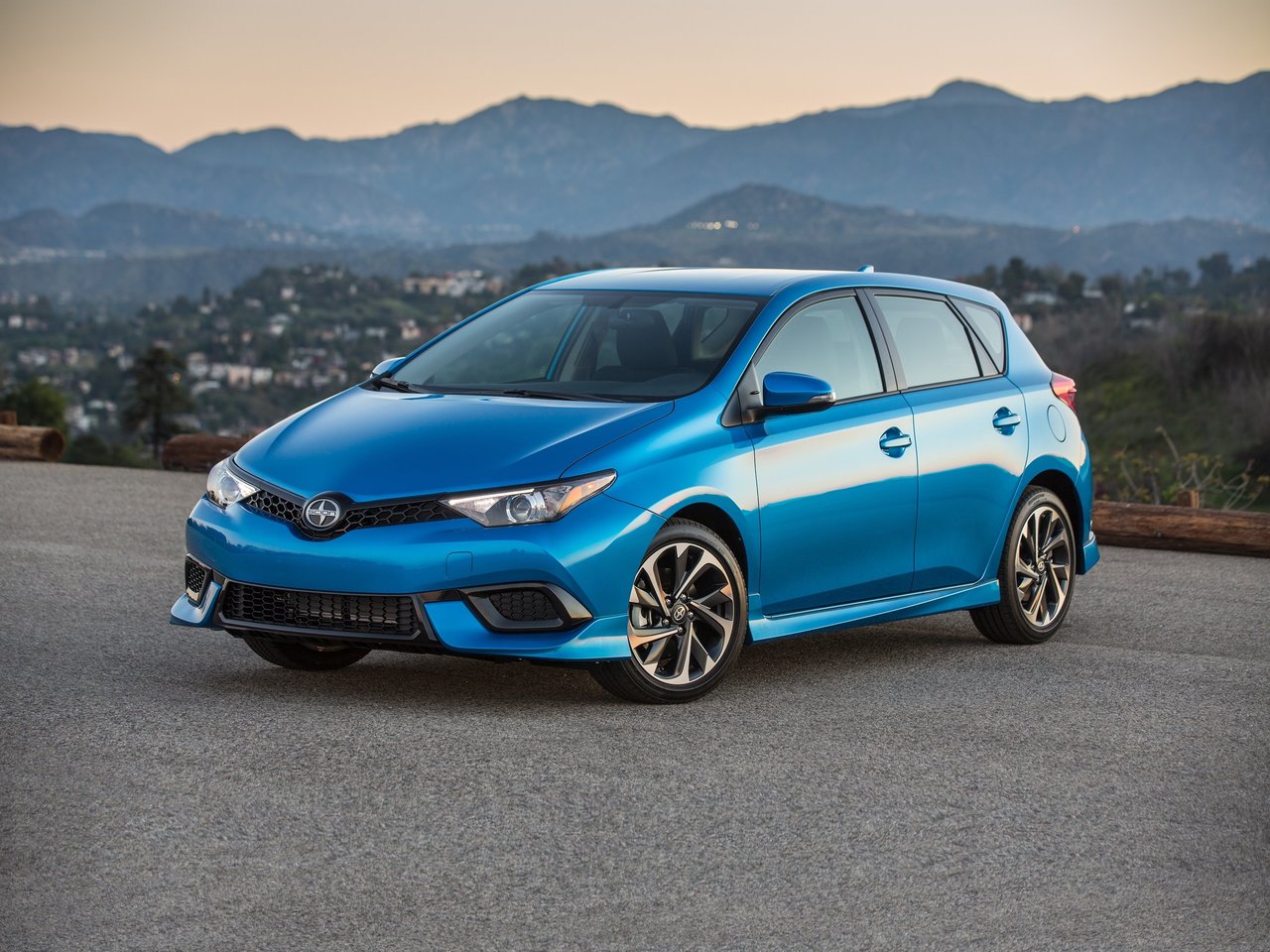 Scion iM Основной вид