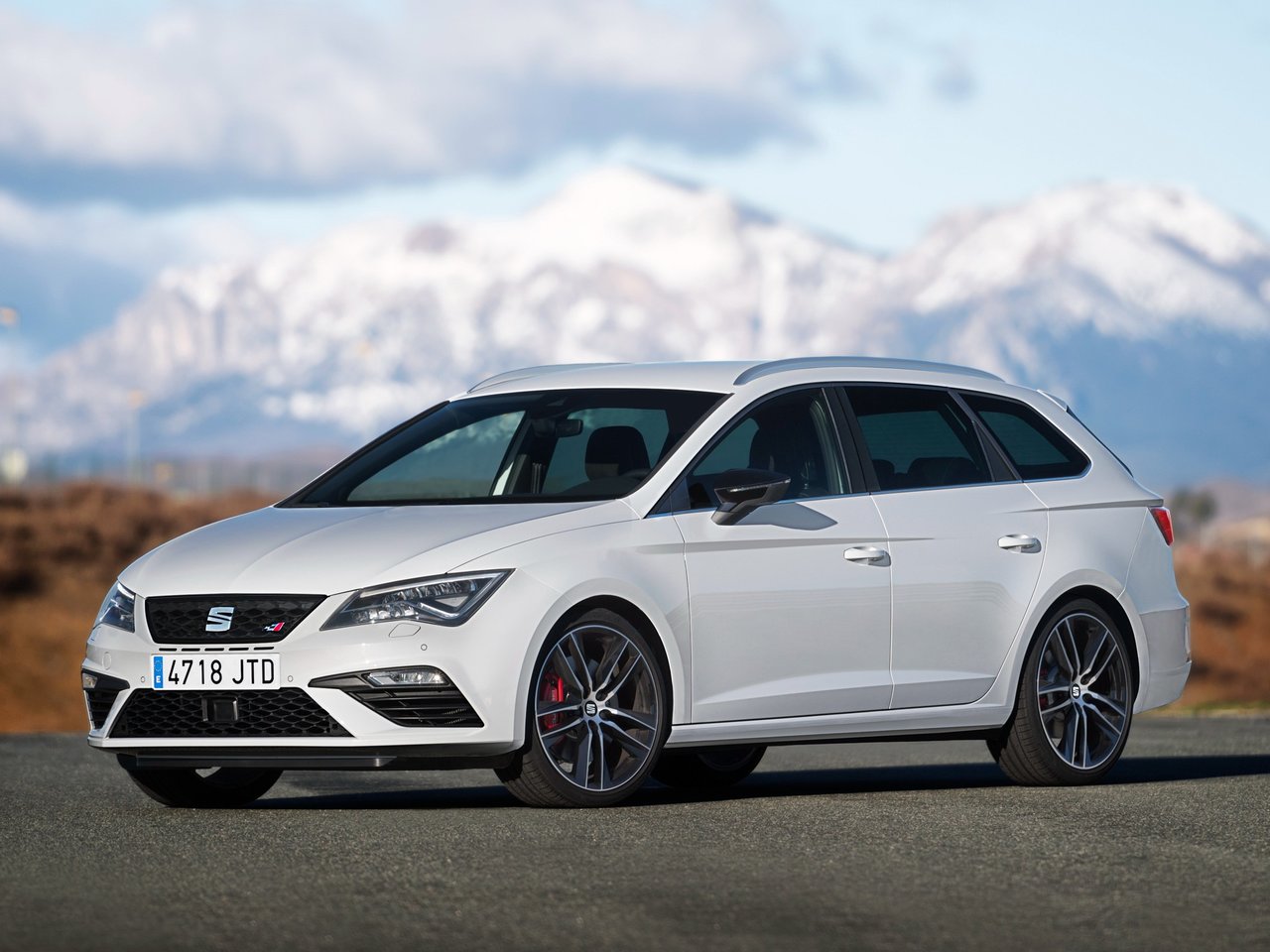 SEAT Leon Cupra Основной вид