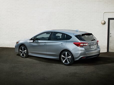 2019 Subaru Impreza V, белый, 1500000 рублей - вид 2