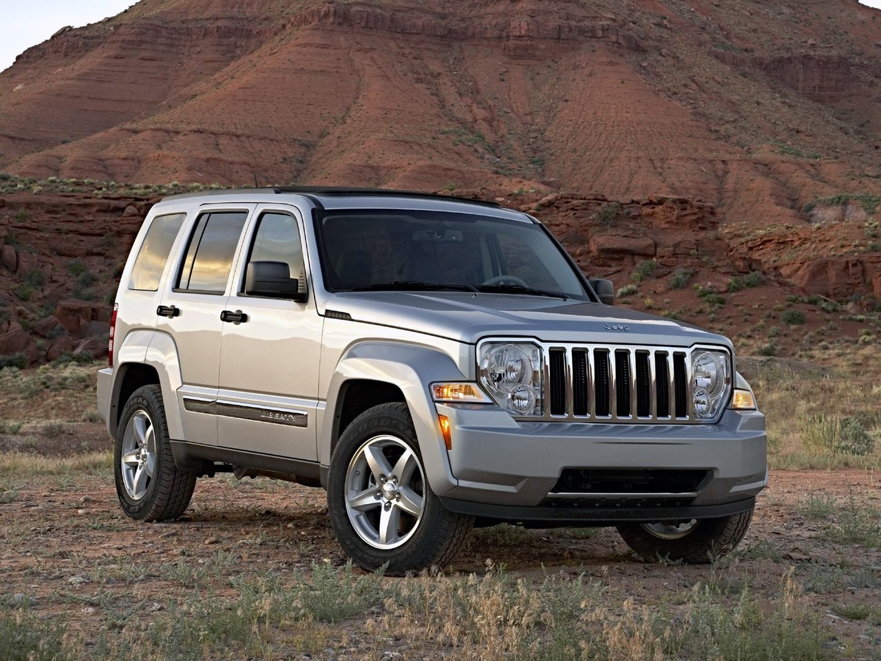 Jeep Liberty (North America) Основной вид
