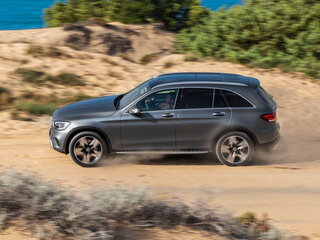 2020 Mercedes-Benz GLC 300 I (X253) Рестайлинг, чёрный, 6500000 рублей, вид 2