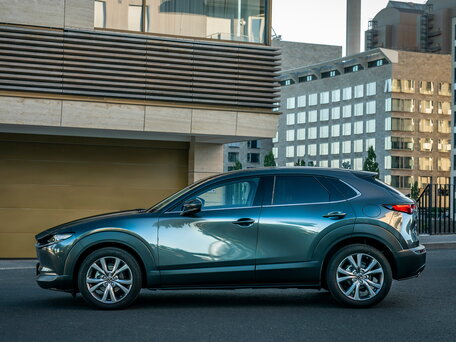 2020 Mazda CX-30 I, серый, 2100000 рублей - вид 2