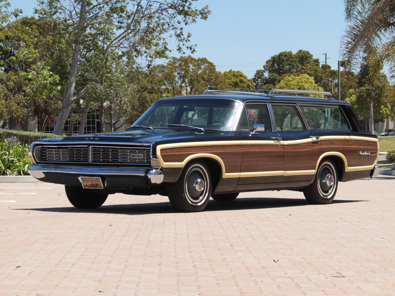 Ford Country Squire Основной вид