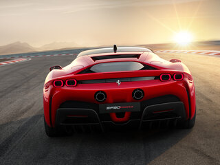 2021 Ferrari SF90 Stradale, красный, 42000000 рублей, вид 4