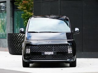 2026 Hyundai Staria I, чёрный, 7850000 рублей, вид 3
