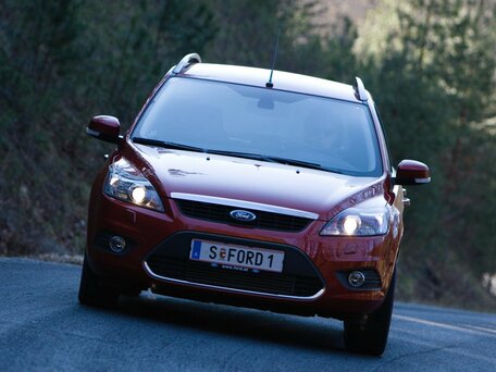 2008 Ford Focus II Рестайлинг, чёрный - вид 2