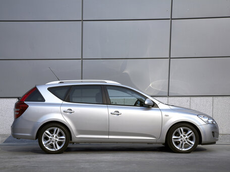 2008 Kia Ceed I, бежевый, 680000 рублей - вид 1