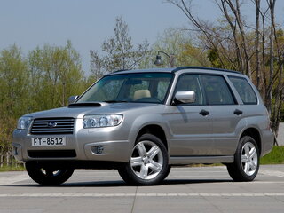 2006 Subaru Forester II Рестайлинг, серебристый, 980000 рублей, вид 1