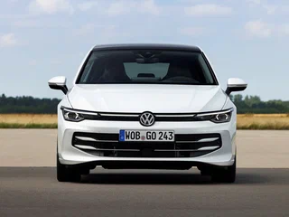 2025 Volkswagen Golf VIII Рестайлинг, серый, 4620000 рублей, вид 3