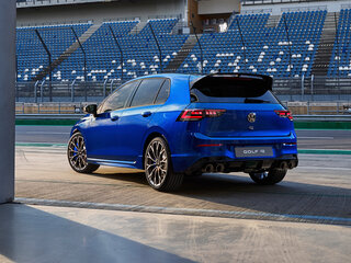 2026 Volkswagen Golf R VIII Рестайлинг, синий, 7289000 рублей, вид 5