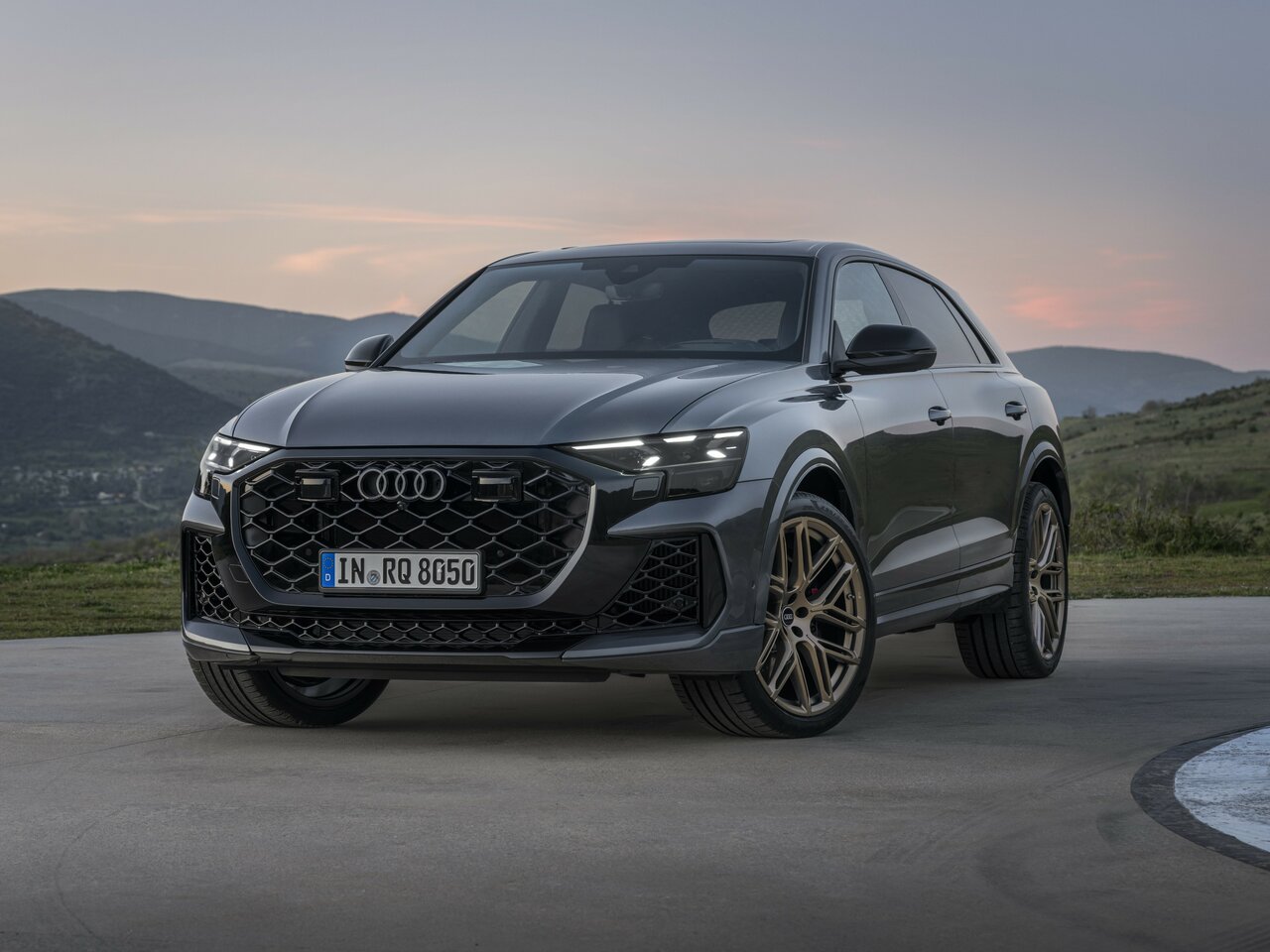 Audi RS Q8 Основной вид