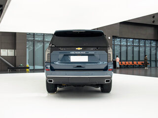 2025 Chevrolet Tahoe V Рестайлинг, серый, 14190000 рублей, вид 4