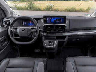 2026 Opel Zafira Life XL I Рестайлинг, чёрный, 6381660 рублей, вид 5