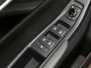 2024 Bestune B70 I Рестайлинг, красный, 3453000 рублей, вид 5