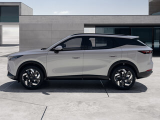 2026 Omoda C7, серебристый, 3099000 рублей, вид 3