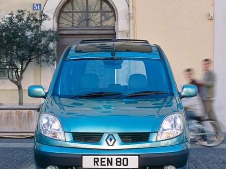 2007 Renault Kangoo I Рестайлинг, серебристый, 595000 рублей - вид 3