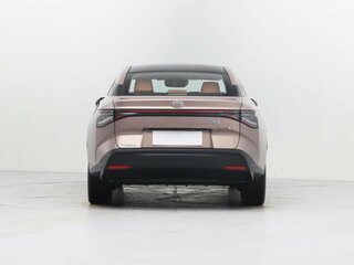 2026 Toyota bZ3, серебристый, 4390000 рублей, вид 4