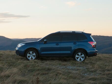2013 Subaru Forester IV, чёрный, 1300000 рублей - вид 1