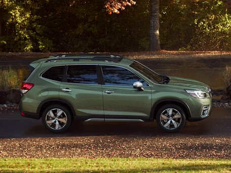 2019 Subaru Forester V, чёрный, 2750000 рублей - вид 2