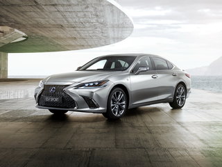 2018 Lexus ES 200 VII, зелёный, 3700000 рублей, вид 1