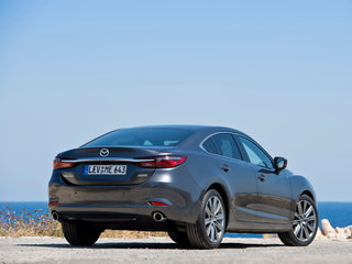 2023 Mazda 6 Atenza III (GJ) Рестайлинг 2, белый, 3590000 рублей, вид 4