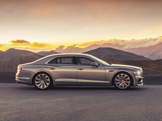 2021 Bentley Flying Spur III, чёрный, 32500000 рублей, вид 2
