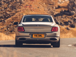 2021 Bentley Flying Spur III, чёрный, 32500000 рублей, вид 4