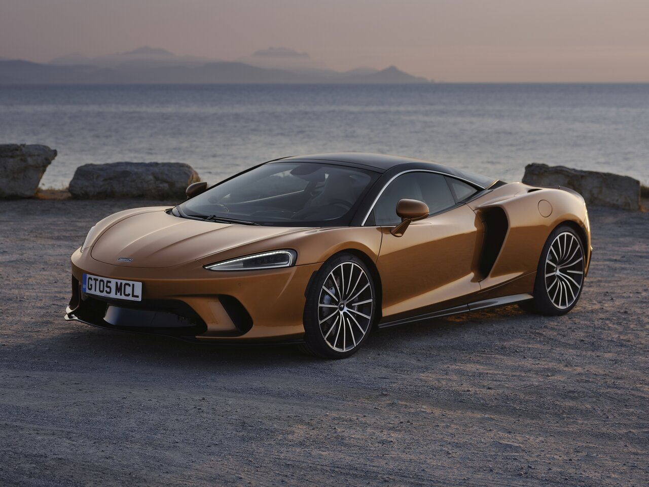 McLaren GT Основной вид