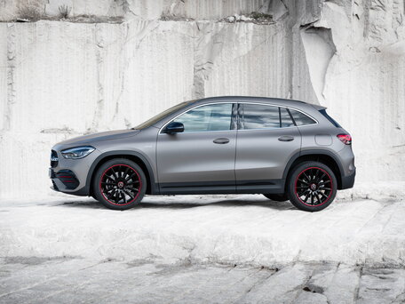 2021 Mercedes-Benz GLA 180 II (H247), белый, 3866000 рублей - вид 2