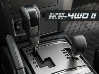Система полного привода Super Select II 4WD