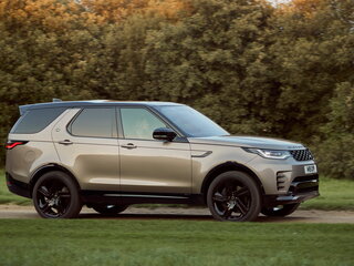 2025 Land Rover Discovery D250 V Рестайлинг, серебристый, 13270000 рублей, вид 2