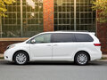 2015 Toyota Sienna III Рестайлинг, золотистый, 3500000 рублей - вид 1