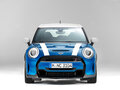 2021 Mini Hatch Cooper S III (F55/F56) Рестайлинг 2, чёрный - вид 2