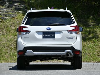 2023 Subaru Forester V Рестайлинг, чёрный, 6300000 рублей, вид 4