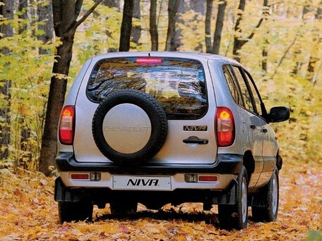 2008 Chevrolet Niva I, красный, 345000 рублей - вид 3