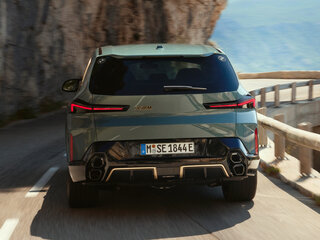 2026 BMW XM 50e, серый, 20250000 рублей, вид 4