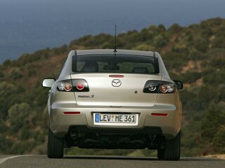 2008 Mazda 3 I (BK) Рестайлинг, чёрный, 300000 рублей, вид 4