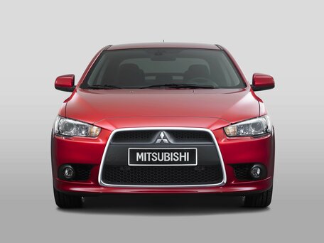 2011 Mitsubishi Lancer X Рестайлинг, серебристый, 1000000 рублей - вид 2