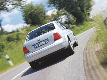 2001 Volkswagen Bora I, чёрный - вид 3
