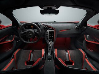 2025 McLaren 750S, серый, 49848300 рублей, вид 5