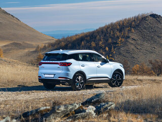 2023 Chery Tiggo 7 Pro Plug-in Hybrid, белый, 4050000 рублей, вид 5