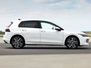 2025 Volkswagen Golf VIII Рестайлинг, серый, 4620000 рублей, вид 2