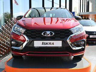 2026 Lada (ВАЗ) Iskra, серебристый, 1575900 рублей, вид 2