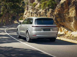 2024 Li Auto (Lixiang) L9 52.3 kWh I Рестайлинг, чёрный, 8925000 рублей, вид 3