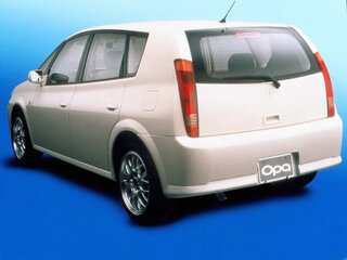 2000 Toyota Opa I, серый, 170000 рублей, вид 4