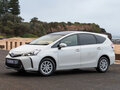 2015 Toyota Prius Alpha I (ZVW40/41) Рестайлинг, серый, 1300000 рублей - вид 2