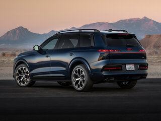 2026 Audi Q9, чёрный, 17800000 рублей, вид 4